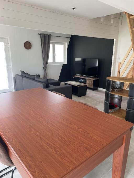 Holiday home 6-8 Personnes Avec Jeux Et Jaccuzi - Nahleo *