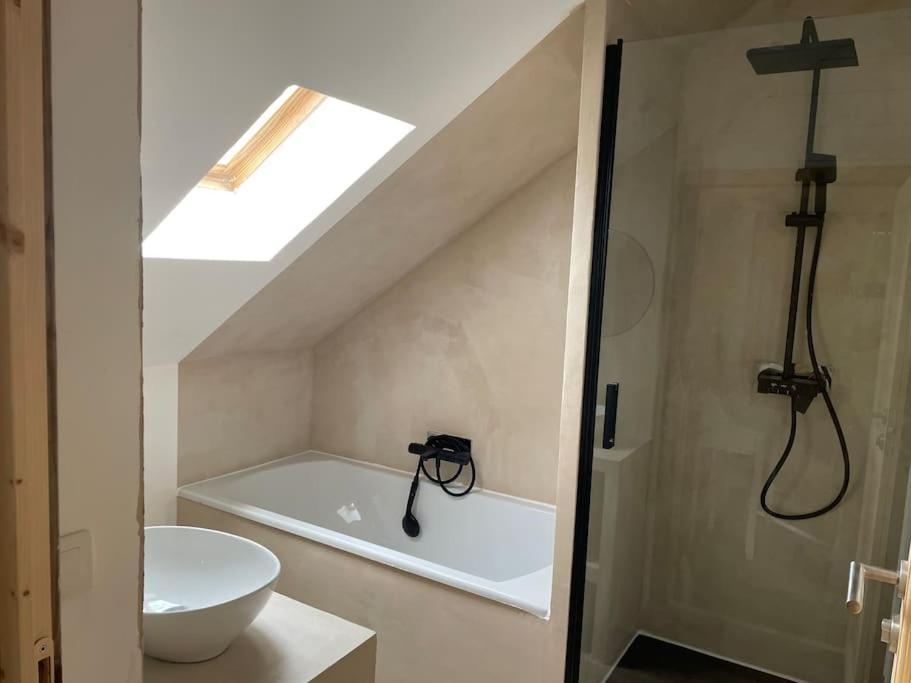 Holiday home 6-8 Personnes Avec Jeux Et Jaccuzi - Nahleo